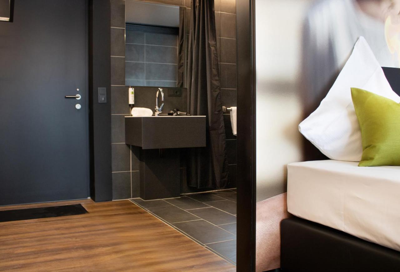 Tu Hotel By Wmm Hotels Tuningen Eksteriør bilde